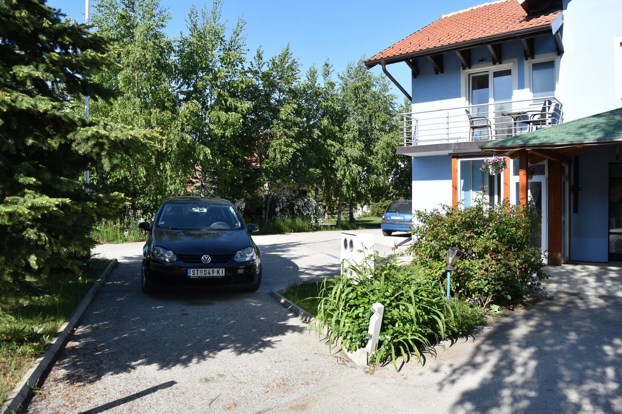 Apartments Blue House Zlatibor Luaran gambar